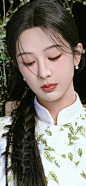 杨紫
采集@别致的七