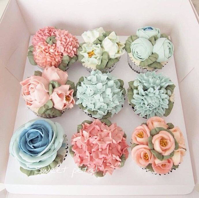 鲜花Cupcake