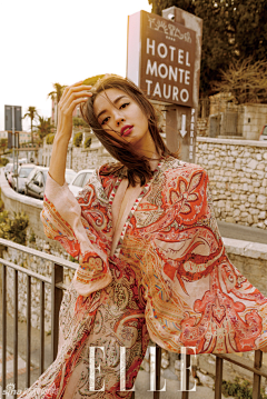 小荷爱设计采集到美照