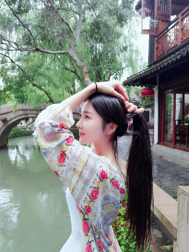 林亦梦 