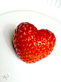 ~\(≧▽≦)/~、草莓、爱心