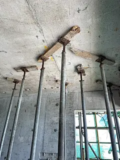 GI管千斤顶支撑混凝土板