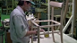 MARUNI最近拍摄了Lightwood椅子（Jasper Morrison作品）制作过程的视频。自1928 年于广岛创立后，成功的将工艺品中的繁复技法运用于工业制品上，成为日本木材工业的技术先趋，制作了许多高品质的木制家具，包括深泽直人的广岛椅等等。