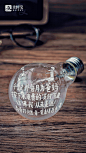 如今支付宝早已不是一个单纯的支付工具了，前不久首页改版，身边很多人已经被蚂蚁森林的种植小树苗俘获，记录生活、渗透生活应该是马爸爸的终极愿望吧，最近针对改版，天与空位支付宝推出了系列GIF。