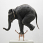 平衡与重担，法国艺术家fabien merelle雕塑作品