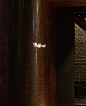 外观金色和黑色主色调 洞穴咖啡馆Puff Out 韩国 首尔 深圳 北京 上海 珠海 广州 武汉 杭州 佛山 澳门 logo设计 vi设计 空间设计