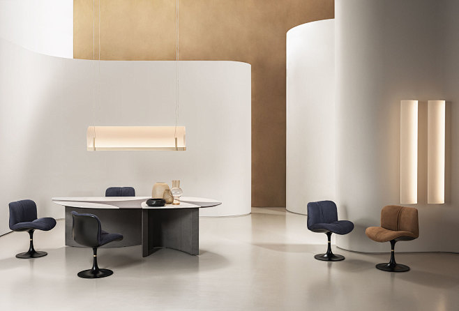 Ronchamp table | Bax...