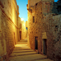 中世纪小巷。瓦莱塔，马耳他

