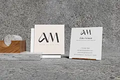 时尚高端优雅专业的高品质方形名片设计VI样机展示模型mockups