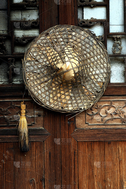 门和bamboo hat