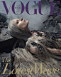 【经典大片】Vogue Italia August 2010 意大利版《Vogue》2010年-“Water & Oil”封面故事, 由Steven Meisel拍摄, 以墨西哥湾石油泄漏事件为灵感, 超模Kristen McMenamy满身油污躺在黑色海滩边, 四处都是乌黑的油带, 用黑暗压抑的方式展现人为环境污染的问题. ​​​​