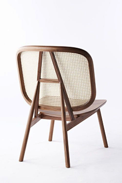 ssHill采集到Furniture --  Chair