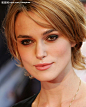 Keira Knightley 凯拉·奈特利
生于1985年03月26日英国
代表作品：《加勒比海盗》2、3部，《傲慢与偏见》，《安娜卡列尼娜》，《红粉保镖》，《亚瑟王》