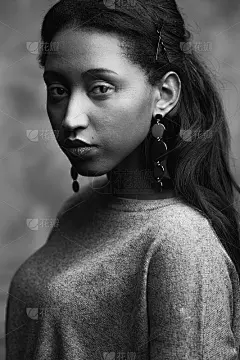 漂亮的黑人女性