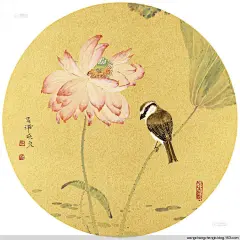 张晓彦，1975年出生于河南洛阳。天津市美术家协会会员、天津市青年美术家协会会员。作品《晨风》入选&quot;庆祝建国五十周年天津市美术作品展&quot;。《嬉戏》获&quot;天津市首届花鸟画展&quot;三等奖。《槐荫沐清风》在&quot;纪念毛泽东同志《在延安文艺座谈会上的讲话》六十周年全国美术作品展&quot;中获优秀奖。《柳荫深处蝉鸣声》在&quot;全国第五届工笔画大展&quot;中获优秀奖。《晨露》入选&quot;全国当代花鸟画艺术大展&quot;。《雨后初晴》获第十届全国美展银奖。《晨》在