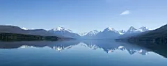 小清新湖水风景桌面壁纸-桌面背景-高清壁纸下载-彼岸桌面