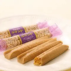 日本进口布尔本牛奶巧克力千层酥卷蛋卷畅销30年96g
