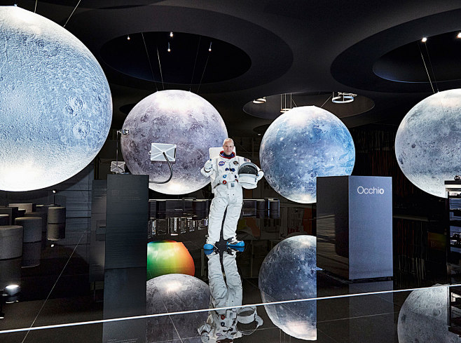 ›Occhio‹ The Univers...