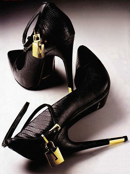 Tom Ford Black Pumps...