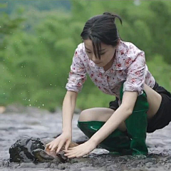下雨了、斑驳采集到网页