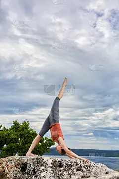 河流,女人,瑜伽,冰块,运动竞赛,垂直画幅,水,美,美人,旅行者