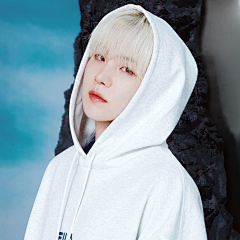 尖叫羽毛采集到bts闵玧其