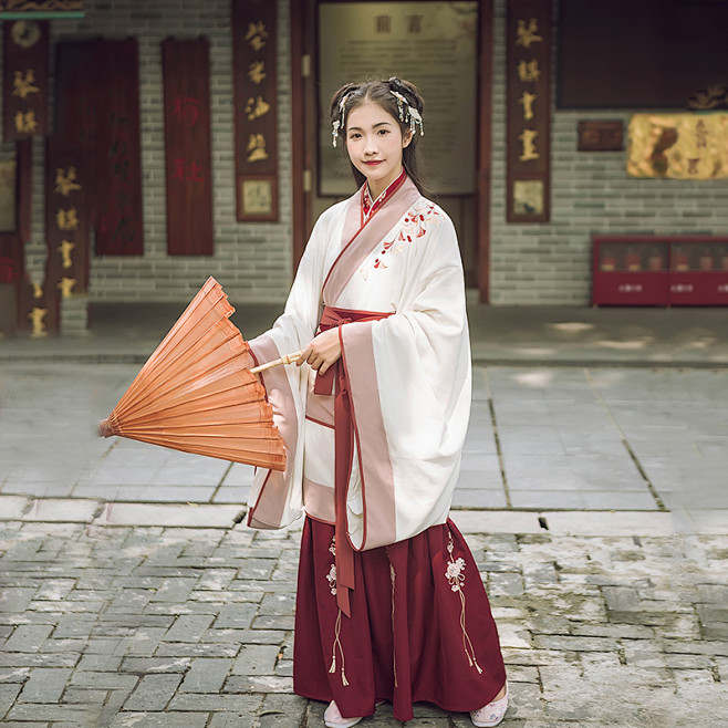 汉尚华莲原创传统汉服女装秋冬双绕曲裾大袖礼服绣花银杏刺绣淘宝网