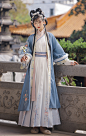 玉术曲宵
汉服女宋制长禙子长衫交领短衫齐腰百迭裙保暖秋冬