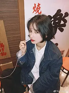 性感美女手机壁纸_万象图片搜索_wanxiangsucai.com