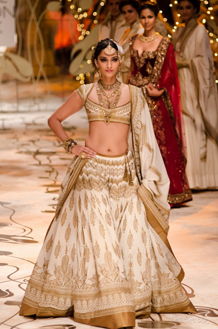 Rohit Bal India Brid...