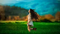 女孩，自由，奔跑吧，的高尔夫球场，美女壁纸