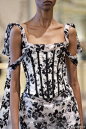 #宫廷少女礼裙#brock collection ss 2020/ 碎花、蝴蝶结、刺绣……每个细节都展现少女的甜美与优雅，古堡里的俏皮公主～✨ ​​​​