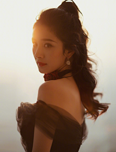 ZlqHtqdf采集到美人