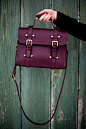 I'm gonna love this site! So Cheap!! discount site!!Check it out!! it is so cool. M-K bags.only $39: 
