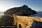 San Juan de Gaztelugatxe在巴斯克地区在日落
San Juan de Gaztelugatxe in Basque Country at sunset