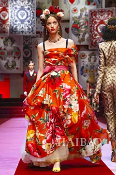 未泯童心呼之欲出！杜嘉班纳 (Dolce&amp;Gabbana) 2018春夏女装秀，海报网带你亲临2018春夏米兰时装周