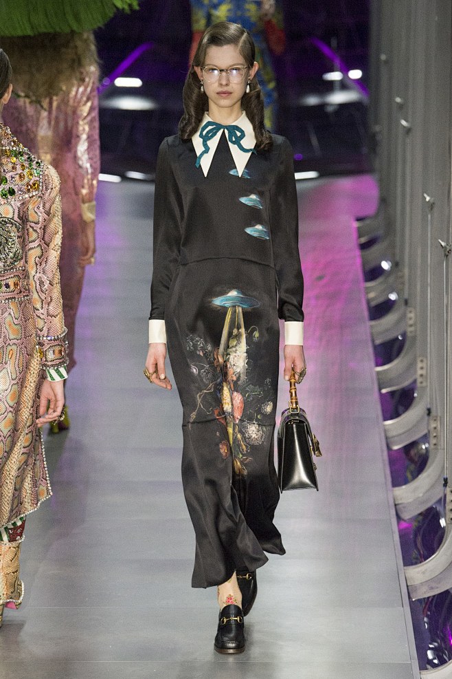 Gucci Fall 2017 Read...