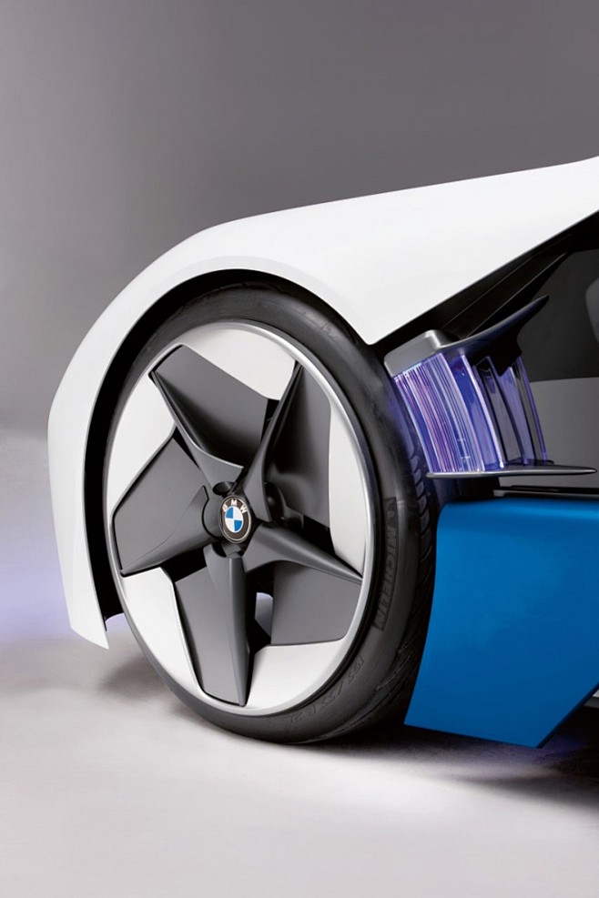 BMW Vision Efficient...