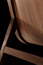 手机版-安巴平滑木质摇椅