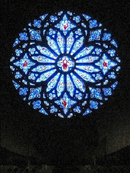 玫瑰窗（The rose window）...