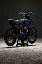 3D PRINTED DESIGN PROJECT_KAWASAKI KX : Direction on all process from Design, Production and Presentation of this special product. That's Kawasaki KX 450f for Alvaro Dal Farra. An international FMX rider. This motorcicle project is based on a experiment w