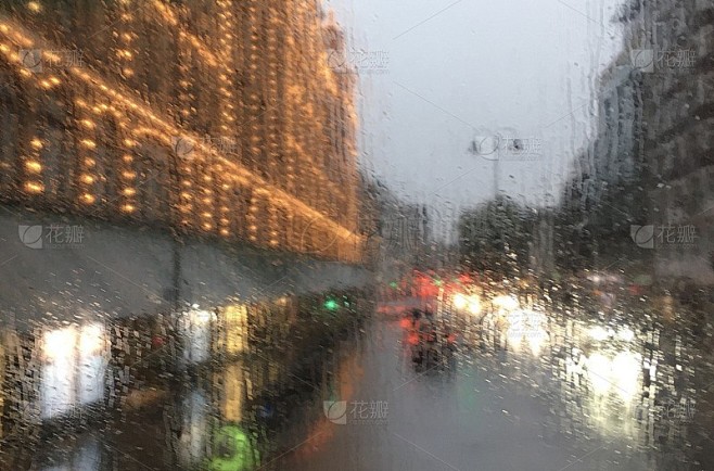 潮湿的城市