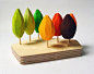 Miniatur-Frühling-Wald in Grüntönen Tischplatte Dekor von 2of2