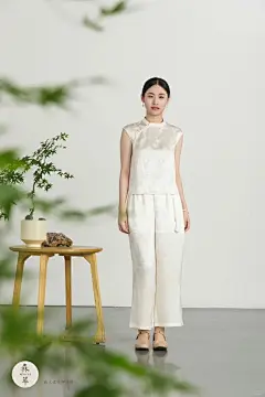 精心的打扮将生活的诗意 写进夏天的卷首语_2_森萃设计师品牌西塘店_来自小红书网页版
