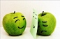 Фото Веселое яблоко и грустное яблоко