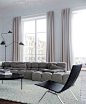 巴黎公寓，Jessica Vedel的室内设计：皮革和钢制休闲椅PK 22由PoulKjærholm，最初由E. Kold Christensen在丹麦设计制造。 Serge Mouille的三脚架落地灯，ca.958。 / Jessica Vedel：