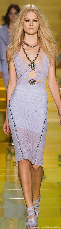 Versace gown | S/S 2...
