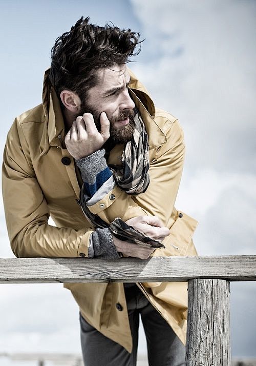 Coat and beard
#欧美# ...