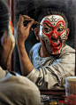 I bring this work named Da Nao Tian Gong,it shows a normal performing artist of Beijing opera who is painting face before his performance in the backstage.The last step is tracing over the golden eyes. Hope you all like it !