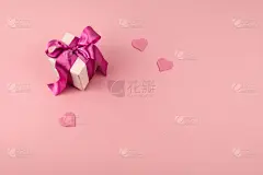 包装纸,蝴蝶结,动物心脏,粉色背景,柔和,缎子,三个人,周年纪念,贺卡,华贵